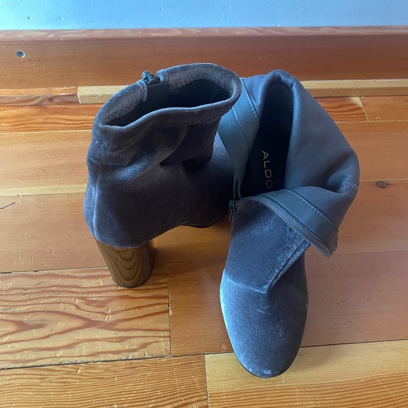 Aldo grey velvet heeled boots - Picture 2 of 4